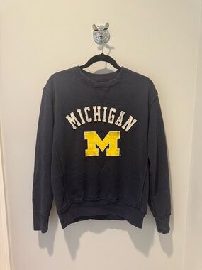 University of Michigan Colosseum Navy Crewneck Sweatshirt with Yellow Michigan M